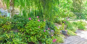 EH Aldgate 251121 17-carousel_1016x512-WEB.jpg