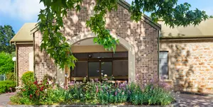 EH Aldgate 251121 4-carousel_1016x512-WEB.jpg