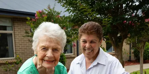 Welcome to Estia Health Altona Meadows, our aged care home in Western Melbourne